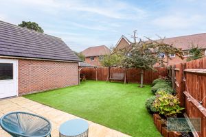 Photo 16- click for photo gallery